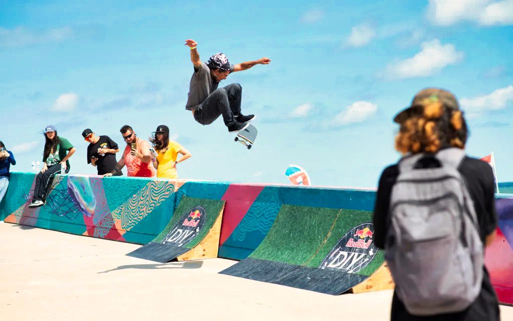 Skating the Seawall
